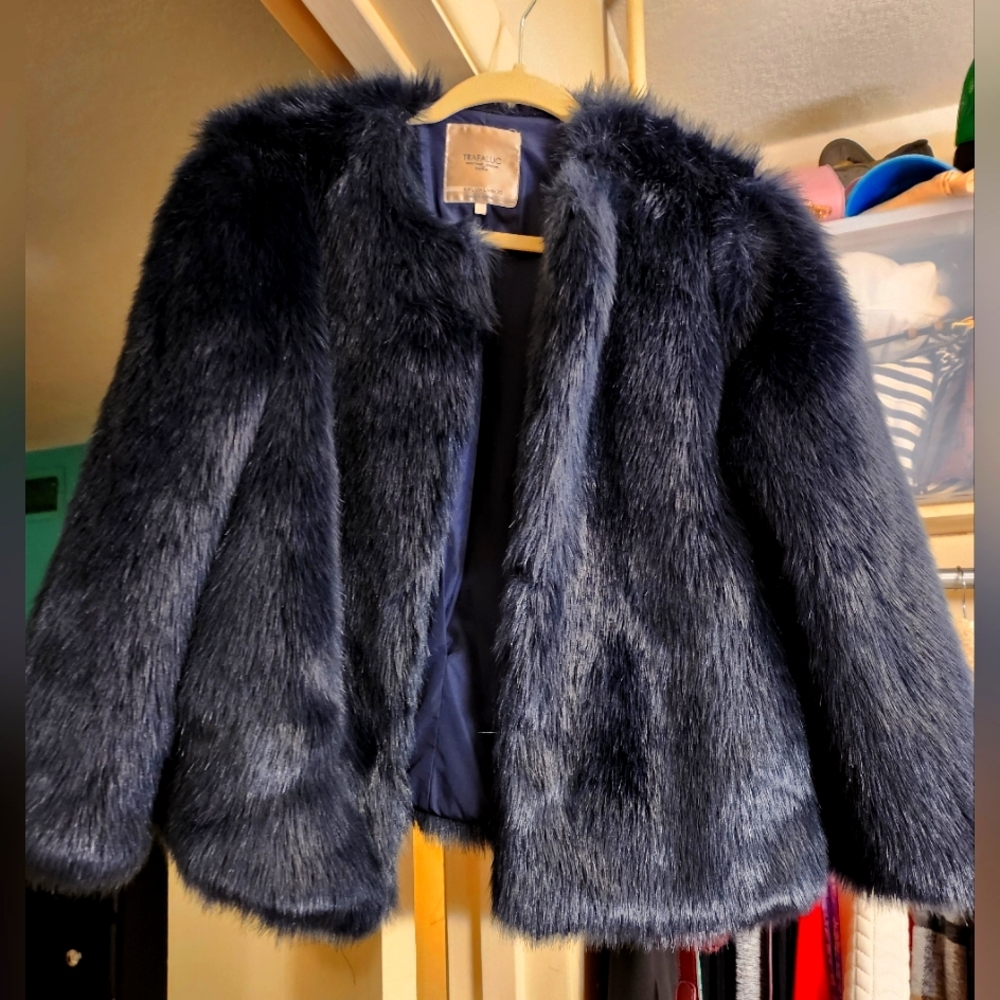 Large navy blue faux fur jacket